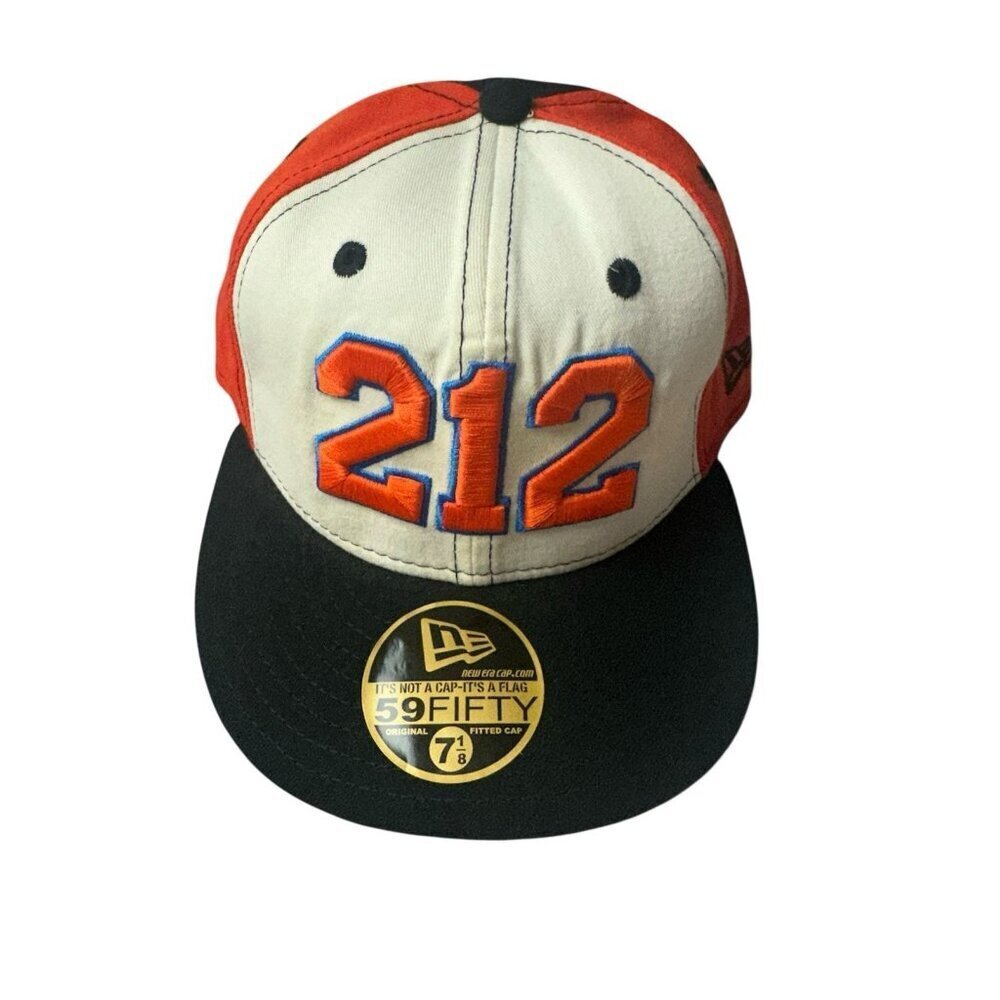 New York Knicks Hat Cap Fitted 7 1/8 White Orange Area Code 212 NBA New Era New